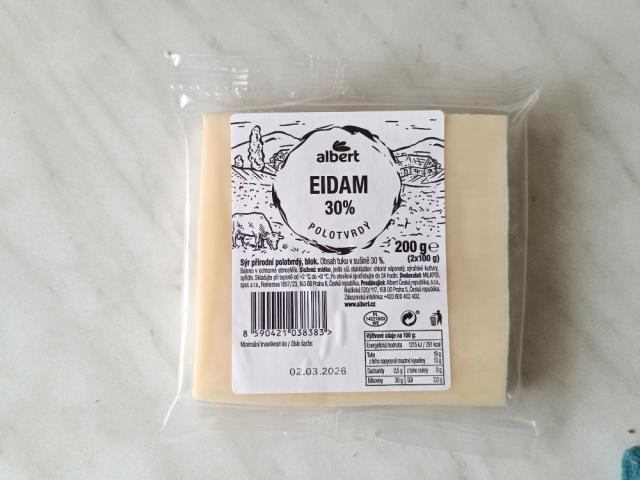 Hochgeladen von: Stella Steinbrenner