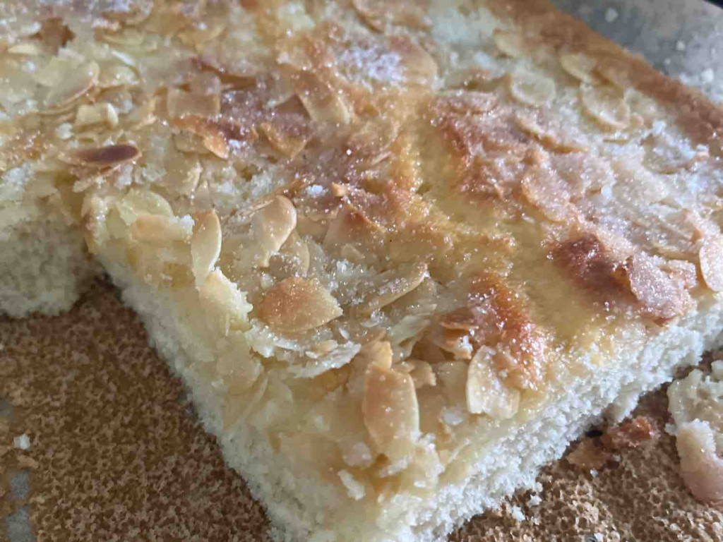 Zucker-Mandel-Kuchen mit Buttermilch  von Babschka | Hochgeladen von: Babschka