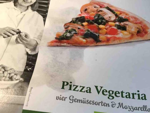 Pizza Vegetaria, vier Gemüsesorten und Mozzarella von Pamina | Hochgeladen von: Pamina