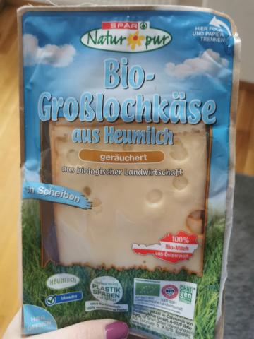 Bio Großlochkäse, geräuchert von OpheliaLee | Hochgeladen von: OpheliaLee