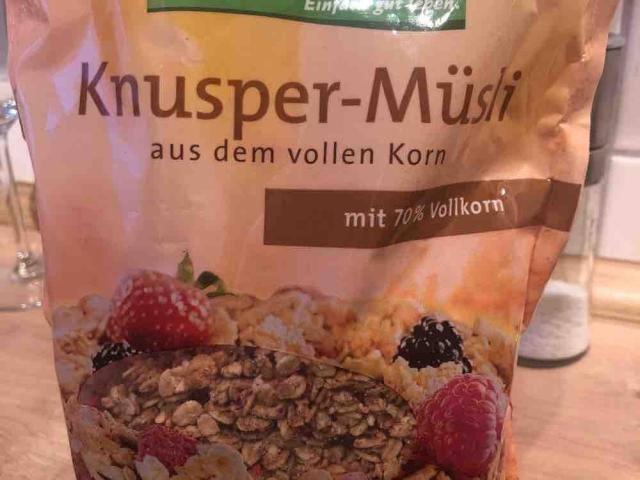 Knusper-Müsli, aus dem vollen Korn (mit Beeren) von Nicoline | Hochgeladen von: Nicoline