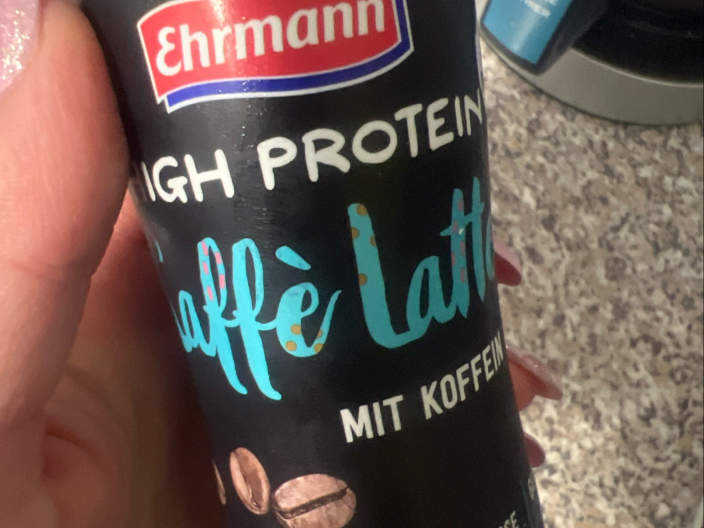 Hochgeladen von: Deea94