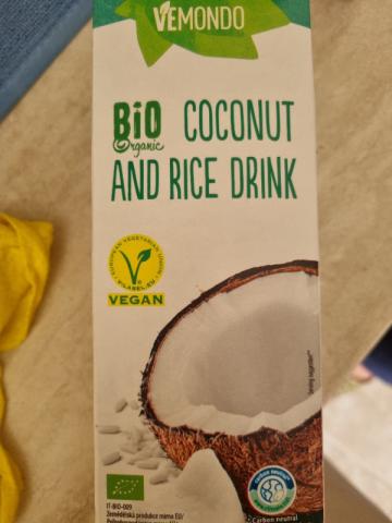 Coconut and rice drink by ereva95 | Uploaded by: ereva95