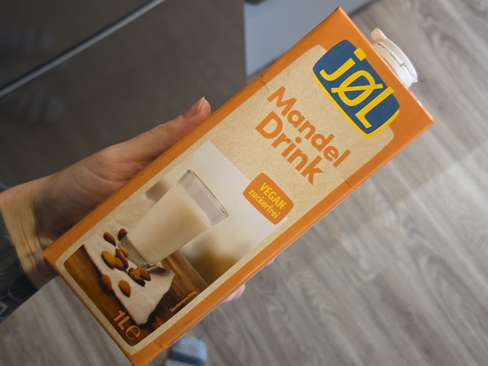 Mandeldrink, ungesüßt von traumflausn | Hochgeladen von: traumflausn Mandeldrink, ungesüßt von traumflausn | Hochgeladen von: traumflausn