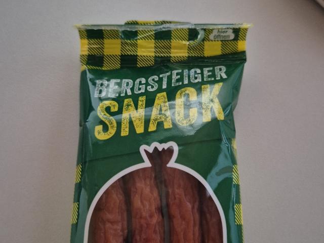 Hochgeladen von: Matt. Hochgeladen von: Matt.
