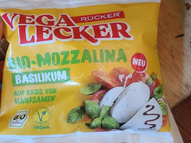 Hochgeladen von: Tokki Hochgeladen von: Tokki