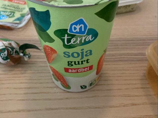 Soja Gurt, Aardbei von cbaer | Hochgeladen von: cbaer Soja Gurt, Aardbei von cbaer | Hochgeladen von: cbaer