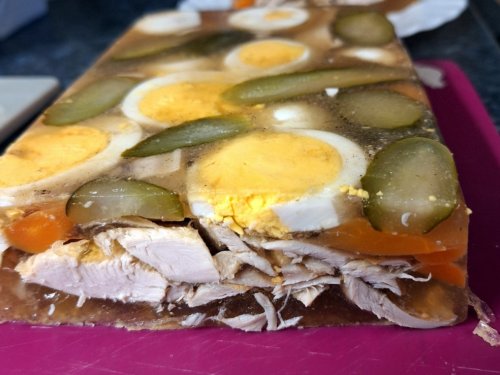 Hochgeladen von: Tut Jan