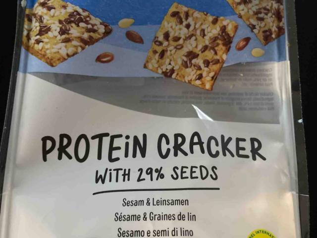 Protein Crackers, with 29% seeds by Kathrin2407 | Uploaded by: Kathrin2407