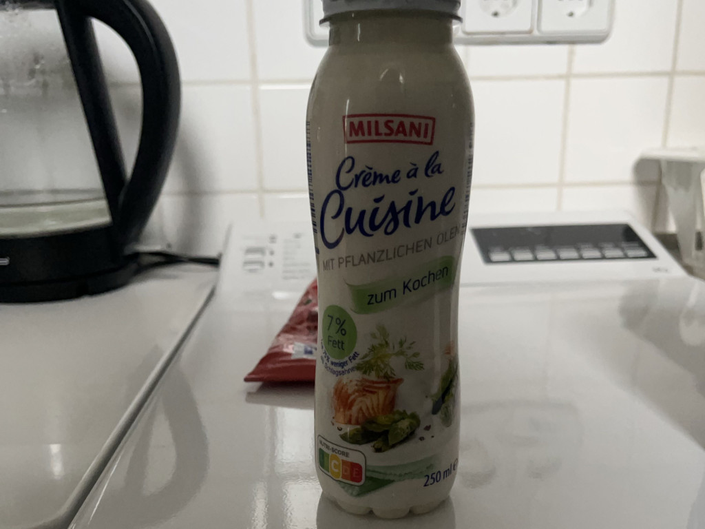 Milsani Creme a la Cuisine 7%, 7% von Moesharms | Hochgeladen von: Moesharms Milsani Creme a la Cuisine 7%, 7% von Moesharms | Hochgeladen von: Moesharms