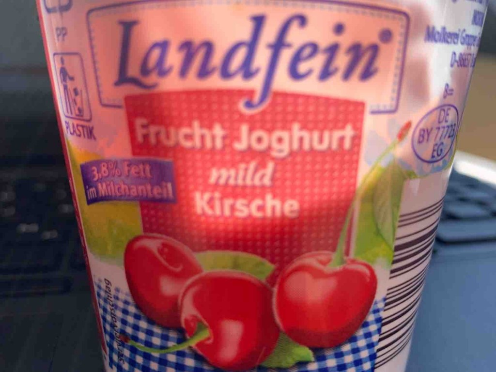 Frucht Joghurt mild 2,9%, Kirsche von Zajquor | Hochgeladen von: Zajquor