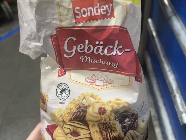 Hochgeladen von: kaseee99 Hochgeladen von: kaseee99