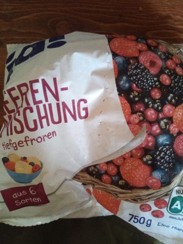 Beeren Mischung tiefgefroren by Tokki | Uploaded by: Tokki