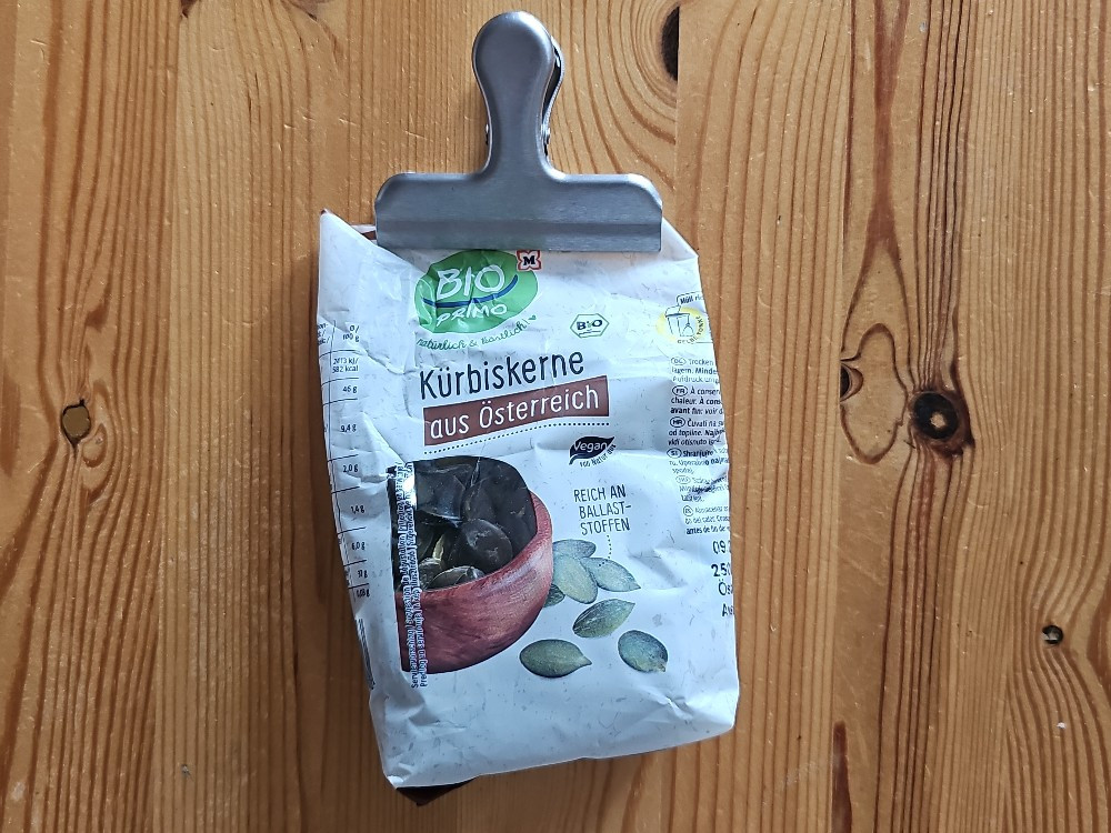 Hochgeladen von: Mel121