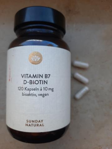 Hochgeladen von: aannaalleennaa Hochgeladen von: aannaalleennaa