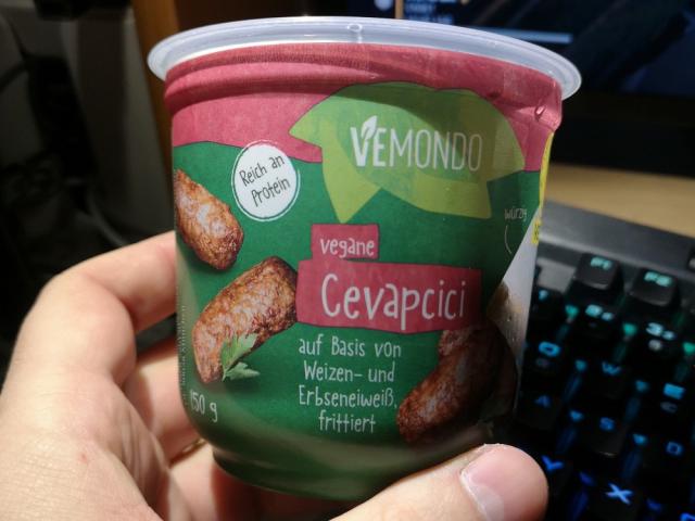 Hochgeladen von: Sten87