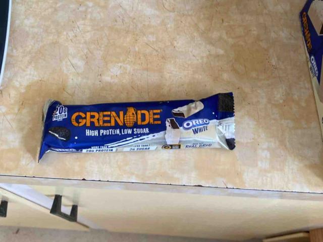 grenade Oreo by Leetroy0 | Hochgeladen von: Leetroy0