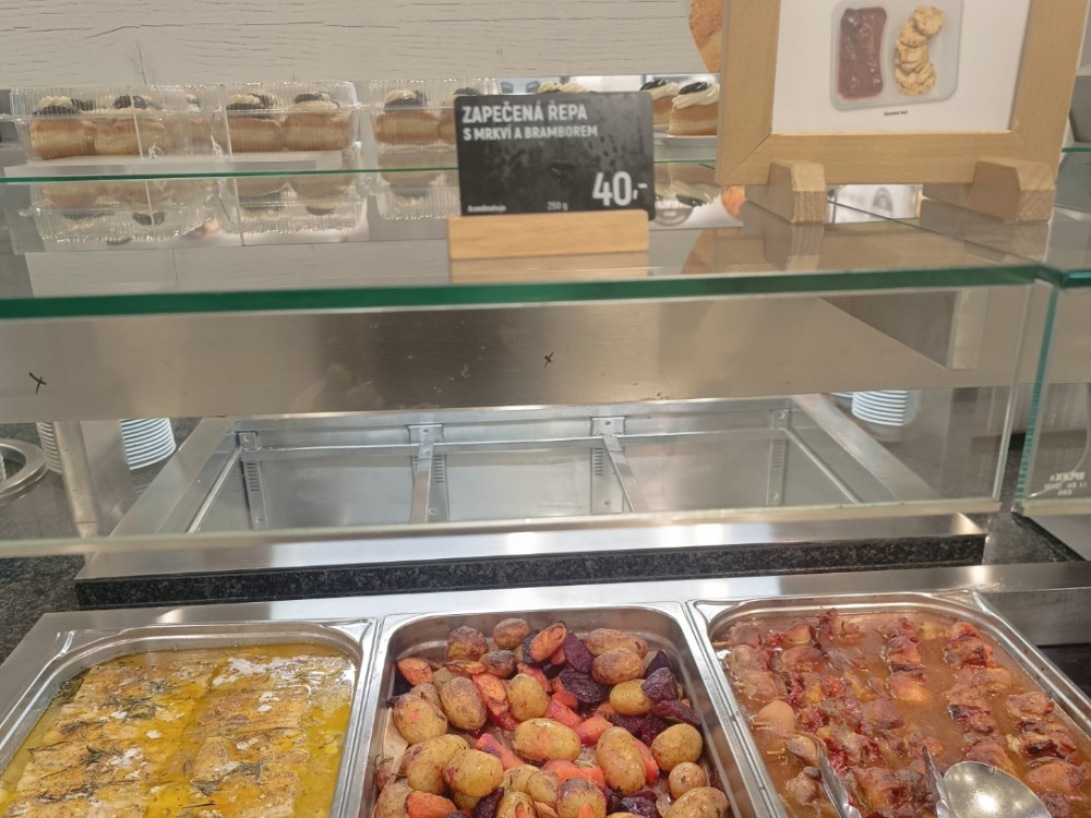 Hochgeladen von: Stella Steinbrenner