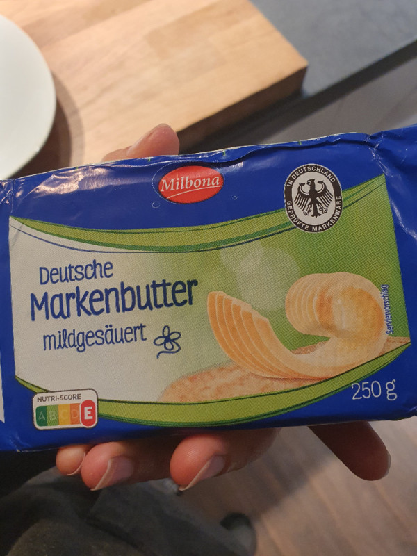 Deutsche Markenbutter, mildgesäuert von funnygirl89 | Hochgeladen von: funnygirl89