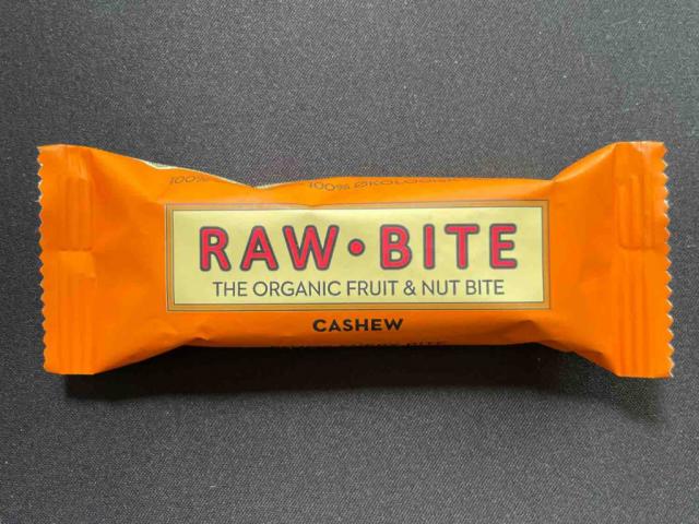 raw bite cashew by SinaS65 | Uploaded by: SinaS65