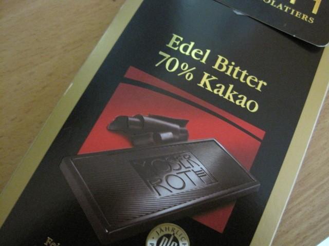 Moser Roth 70% Kakao, Zartbitterschokolade | Hochgeladen von: belinda