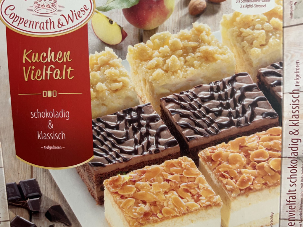 Apfel-Streusel Blechkuchen von Delonnor | Hochgeladen von: Delonnor Apfel-Streusel Blechkuchen von Delonnor | Hochgeladen von: Delonnor