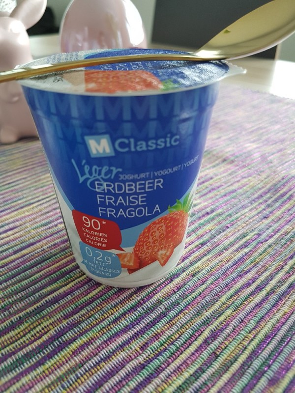 yoghurt, erdbeere von MagnoliaG | Hochgeladen von: MagnoliaG