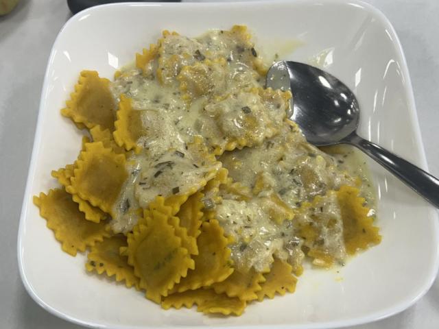 Hochgeladen von: NiklasMeyenburg