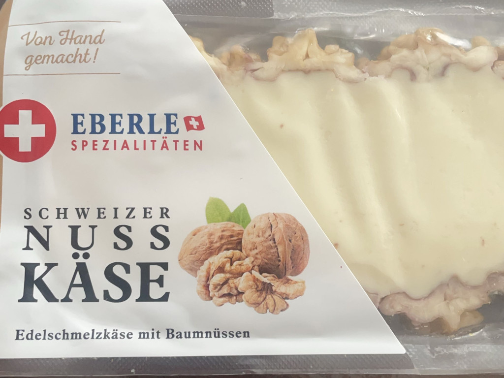 Eberle Schweizer Nusskäse, Mit Baumnüssen von rosef | Hochgeladen von: rosef