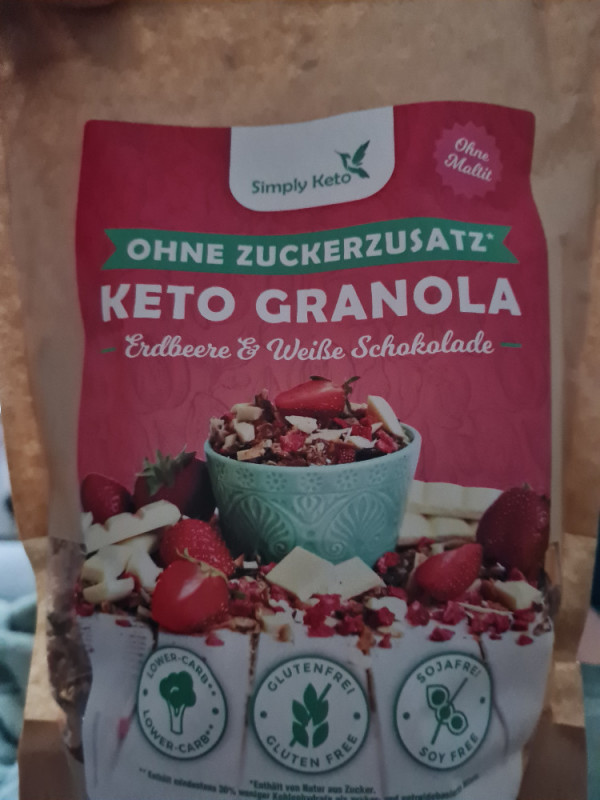 Keto Granola - Erdbeere & weiße Schokolade von SteMaFi | Hochgeladen von: SteMaFi