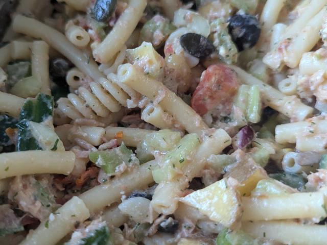 Hochgeladen von: jenlalu