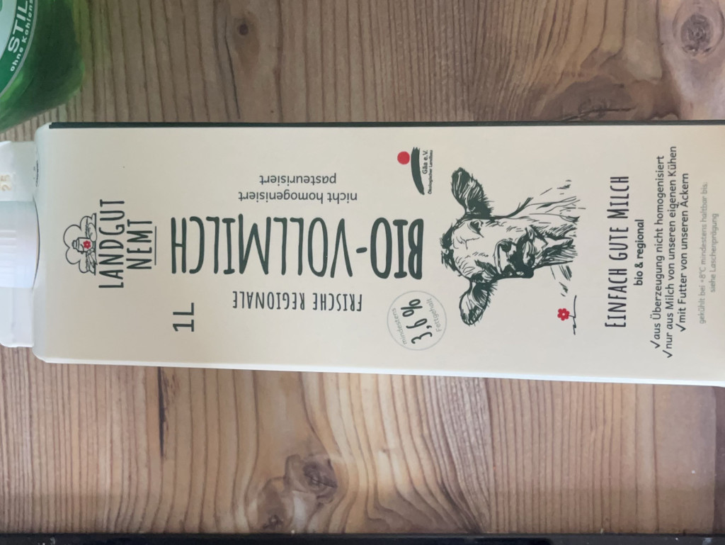 Bio-Vollmilch, 3,6% Fett von amywerner | Hochgeladen von: amywerner Bio-Vollmilch, 3,6% Fett von amywerner | Hochgeladen von: amywerner