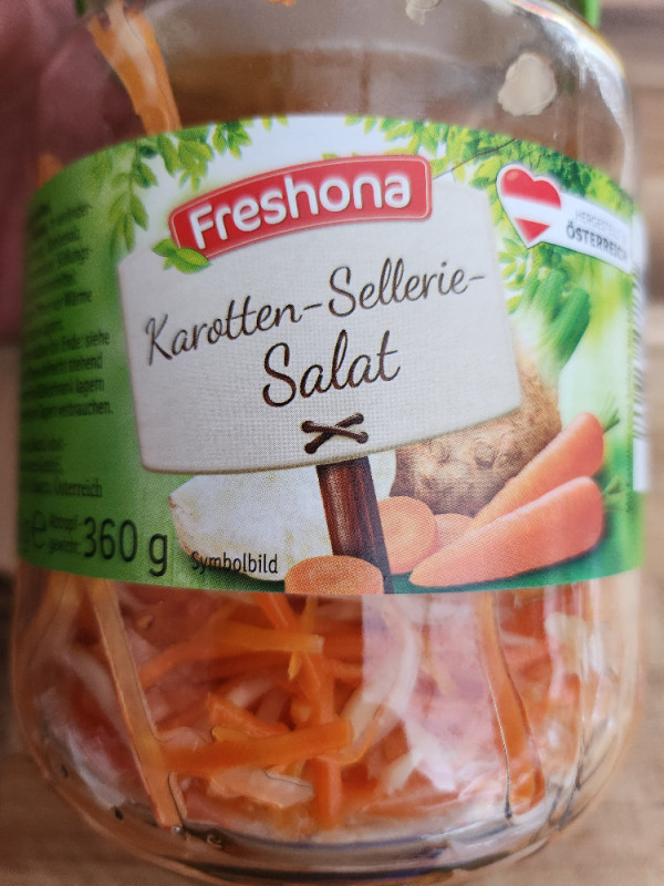 Karooten-Sellerie-Salat von Britta D. | Hochgeladen von: Britta D.