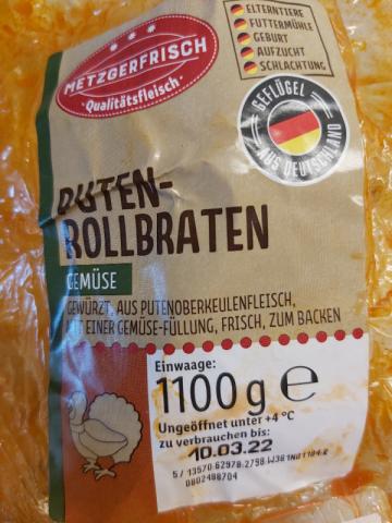 Putenrollbraten, gewürzt mit Gemüsefüllung von Kettelbellqueen | Hochgeladen von: Kettelbellqueen