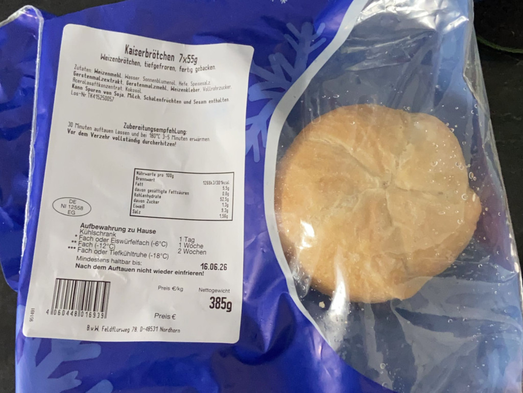 Hochgeladen von: anjanett