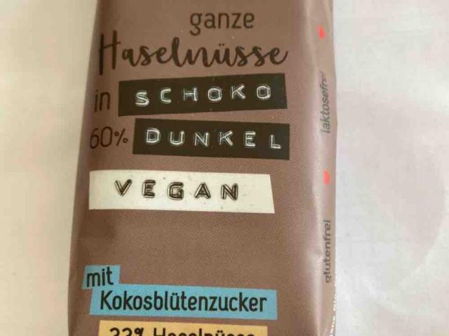 ganze Haselnüsse in Schoko 60% dunkel vegan, Haselnüsse, kokosbl | Hochgeladen von: steffiinhh