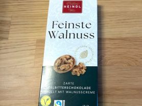 Feinste Walnuss (Tafel), Zarte Edelbitterschokolade gefüllt mit  | Hochgeladen von: maus2006