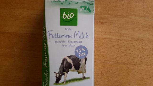 Bio frische fettarme Milch | Hochgeladen von: subtrahine