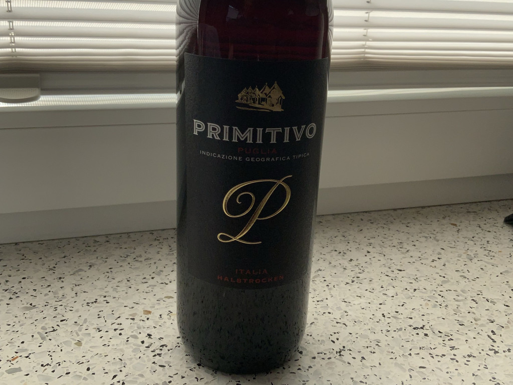 Hochgeladen von: emilia1101