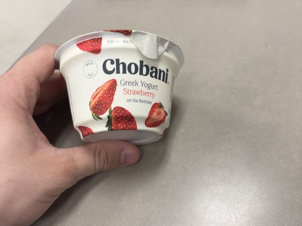 chobani greek yogurt strawberry by icezy1k | Hochgeladen von: icezy1k