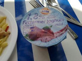 Fettarmer Joghurt mild, Schwarzkirsche | Hochgeladen von: Goofy83