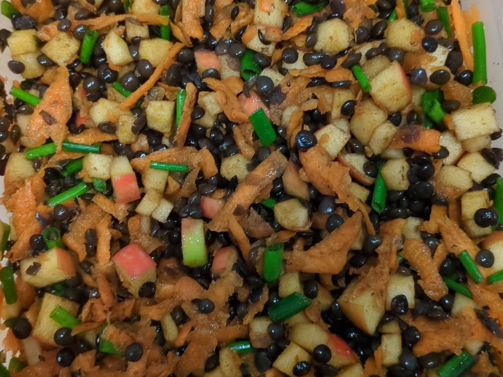 Belugalinsensalat, chefkoch von hihungu1712 | Hochgeladen von: hihungu1712 Belugalinsensalat, chefkoch von hihungu1712 | Hochgeladen von: hihungu1712