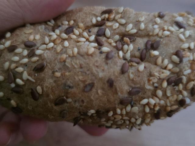 Hochgeladen von: R.o.s.e.