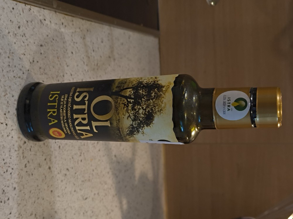 Hochgeladen von: ela241178