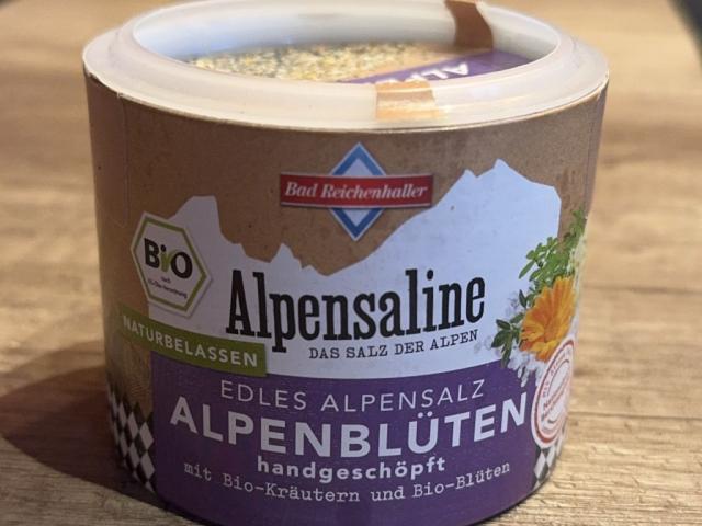 Hochgeladen von: TinaTet Hochgeladen von: TinaTet