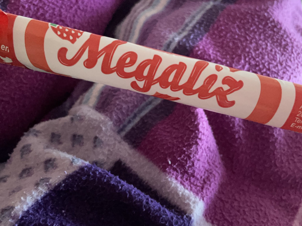 Miguelanez, Megaliz Strawberry von binas | Hochgeladen von: binas Miguelanez, Megaliz Strawberry von binas | Hochgeladen von: binas