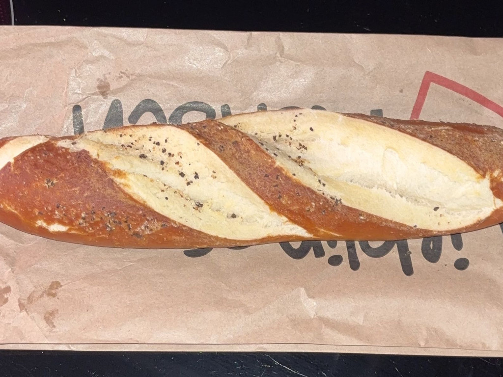 Hochgeladen von: ninaaaluni