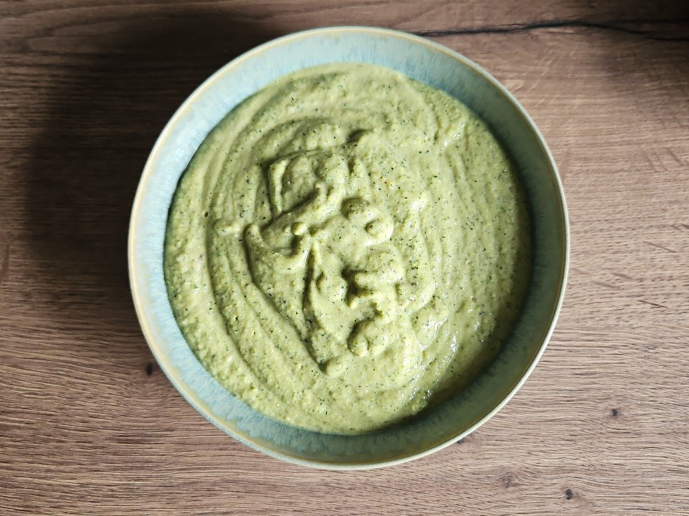 Hochgeladen von: cb1996