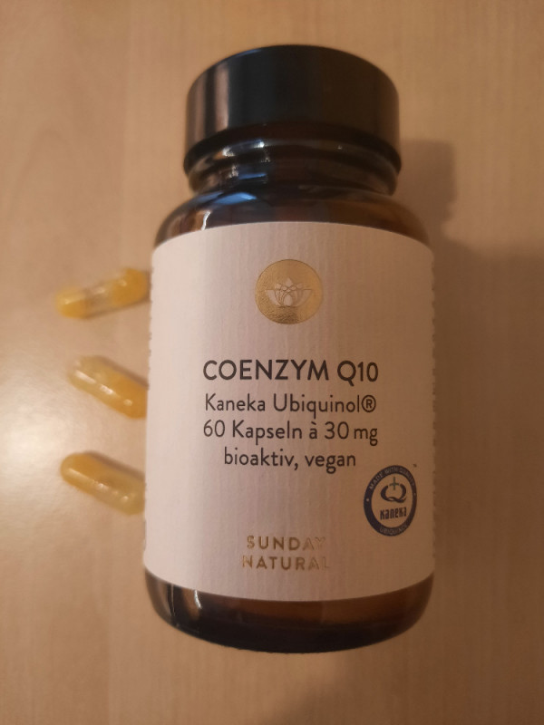 Coenzym Q10  (Ubiquinol) (1 Kapsel je 30 mg, aktive Form Q10) vo | Hochgeladen von: aannaalleennaa