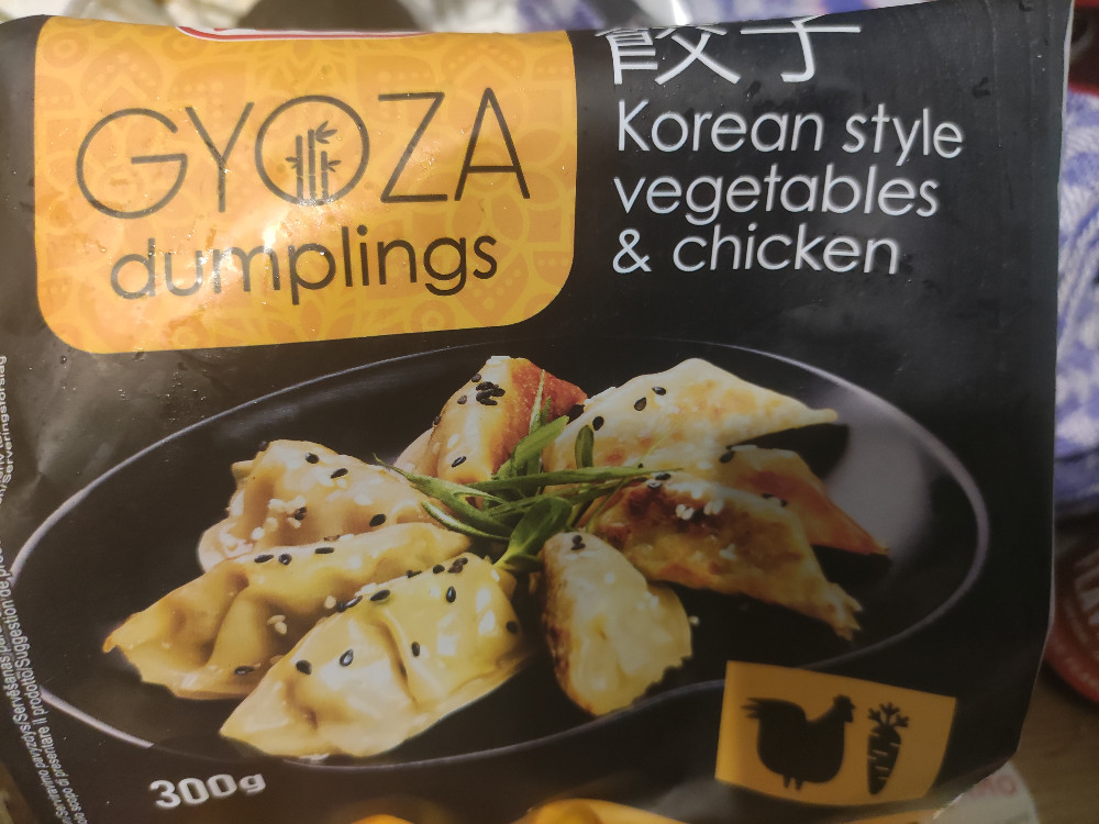 gyoza dumplings, Korean style vegetables & chicken von fluct | Hochgeladen von: flucticuli